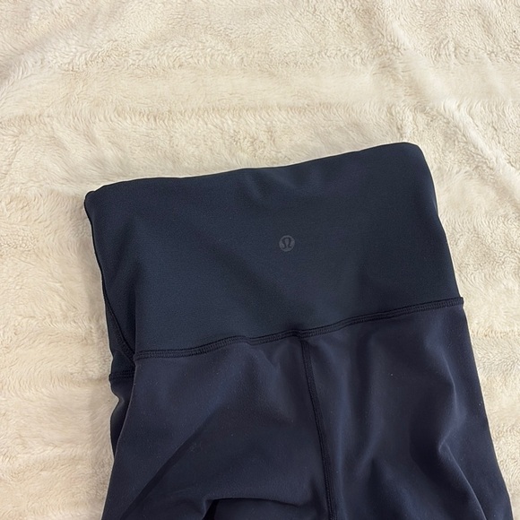 Lululemon athletica dark blue Women's Leggings size 6 - Picture 5 of 10